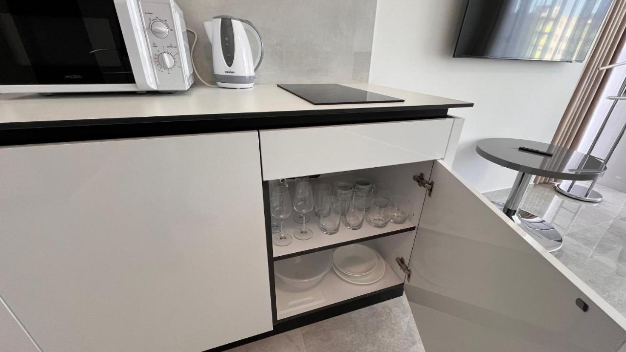 Air Conditioned 1 Room Apartment Vienna Gate, 2 ブラチスラヴァ エクステリア 写真